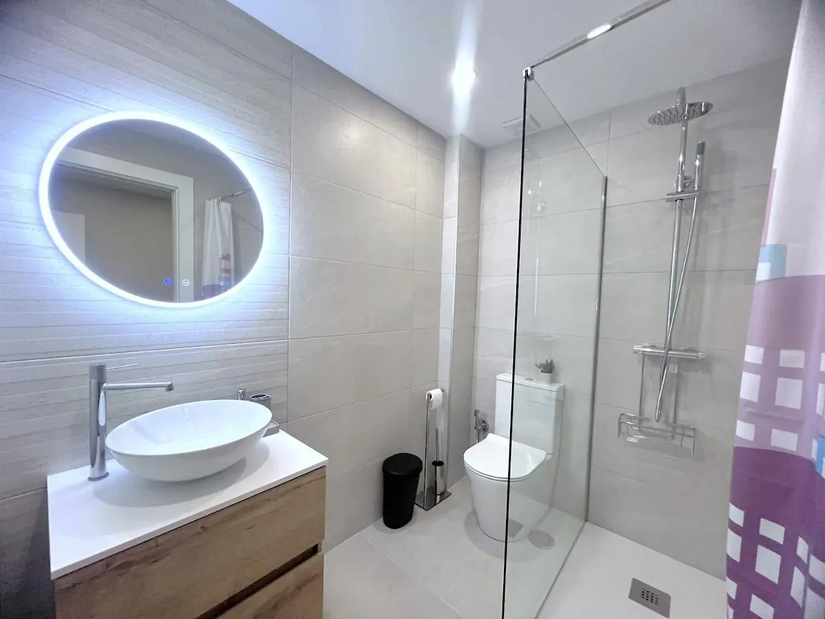 Evans Realty Bo Martiricos Estudio & Renovado Málaga Appartement